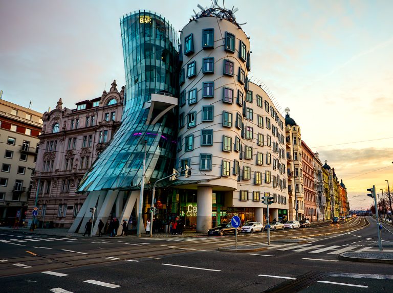 09HOADE_PRAGUE